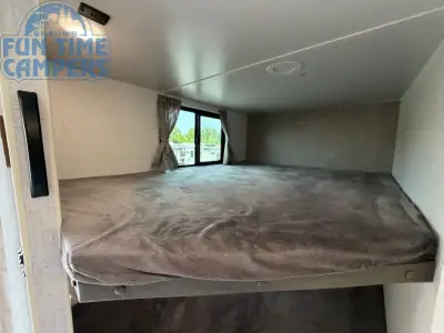 2022 Winnebago MINNIE 2301BHS photo 24