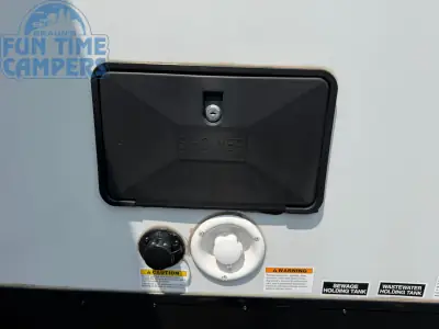 2022 Winnebago MINNIE 2301BHS photo 8
