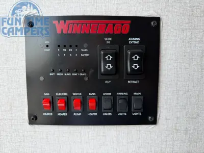2022 Winnebago MINNIE 2301BHS photo 30
