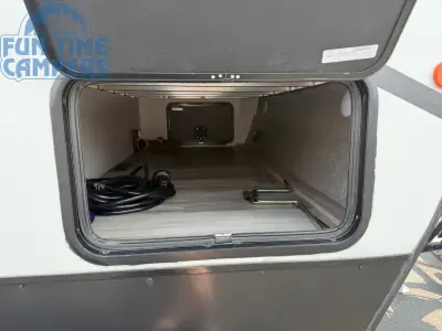2022 Winnebago MINNIE 2301BHS photo 9