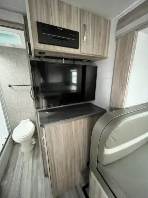 2022 Winnebago MICRO MINNIE 2108DS photo 20