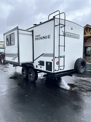 2022 Winnebago MICRO MINNIE 2108DS photo 4
