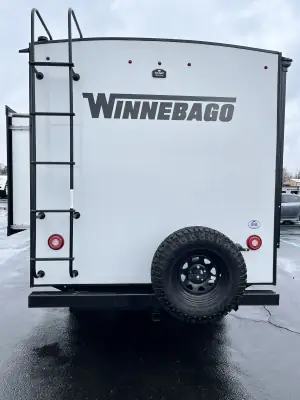 2022 Winnebago MICRO MINNIE 2108DS photo 6