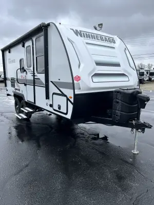 2022 Winnebago MICRO MINNIE 2108DS