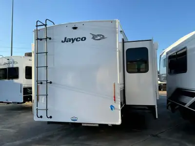 2026 Jayco Eagle 335LSTS photo 8