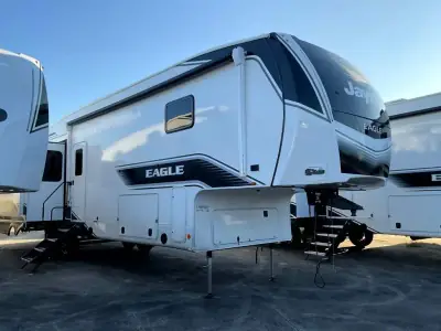 2026 Jayco Eagle 335LSTS photo 9