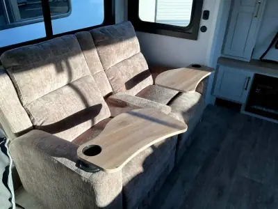 2026 Jayco Eagle 335LSTS photo 13