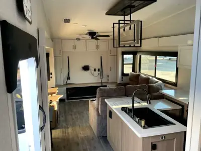2026 Jayco Eagle 335LSTS photo 23