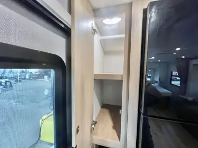 2026 Winnebago Thrive 18FBS photo 47
