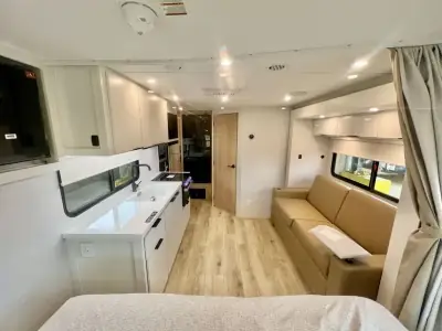 2026 Winnebago Thrive 18FBS photo 20