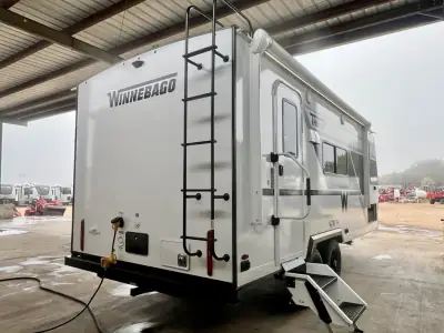 2026 Winnebago Thrive 18FBS photo 3