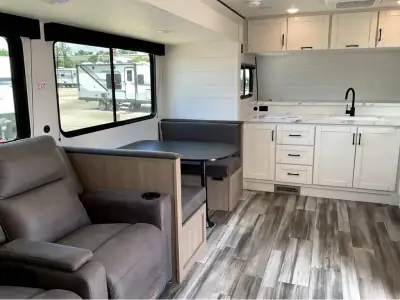 2026 Jayco Jay Flight SLX 280FKS photo 17