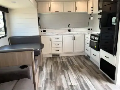 2026 Jayco Jay Flight SLX 280FKS photo 9
