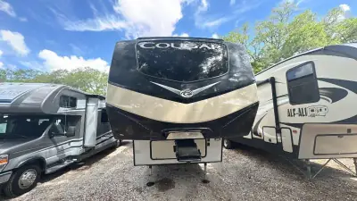 2019 Keystone Cougar Fifth Wheel 361RLW photo 2
