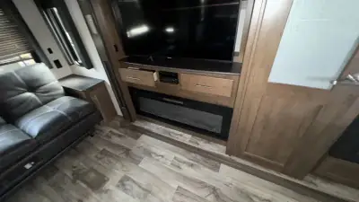 2019 Keystone Cougar Fifth Wheel 361RLW photo 35