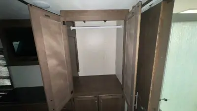 2019 Keystone Cougar Fifth Wheel 361RLW photo 26