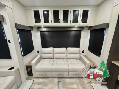 2026 Coachmen Brookstone 290RL photo 24