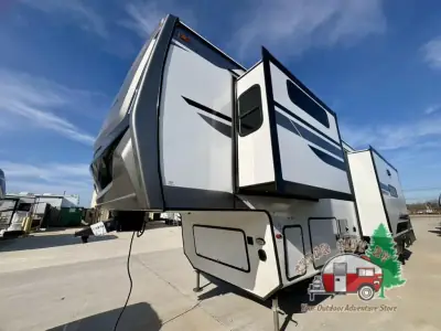 2026 Coachmen Brookstone 290RL photo 4