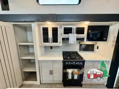 2026 Forest River Puma Vista 420LFT photo 14