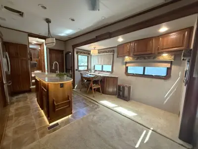 2016 Redwood Redwood 36FB photo 72
