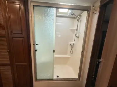 2016 Redwood Redwood 36FB photo 19