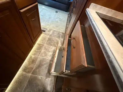 2016 Redwood Redwood 36FB photo 49