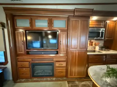 2016 Redwood Redwood 36FB photo 61