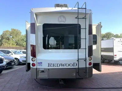 2016 Redwood Redwood 36FB photo 5