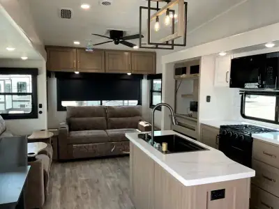 2026 Jayco Eagle 321RSTS photo 28