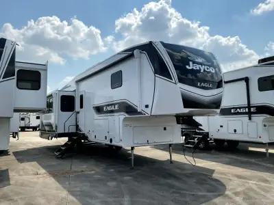 2026 Jayco Eagle 321RSTS photo 10