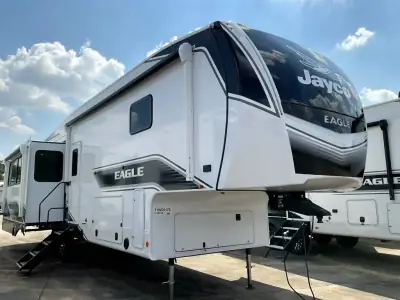 2026 Jayco Eagle 321RSTS photo 9