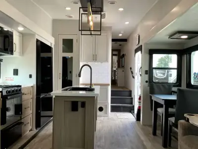 2026 Jayco Eagle 321RSTS photo 27