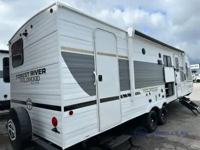2026 Forest River Wildwood X-Lite 263BHXL photo 6