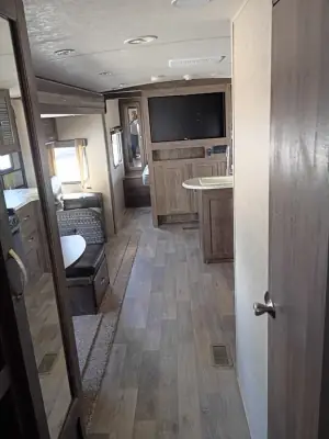 2019 Forest River Vibe West Coast 308BHS photo 11