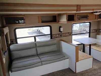 2015 Palomino Puma Park Trailer 39-FKS photo 7