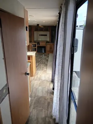 2015 Palomino Puma Park Trailer 39-FKS photo 15