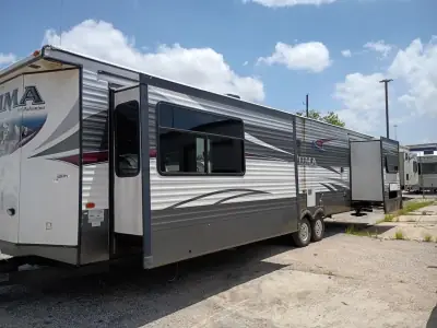 2015 Palomino Puma Park Trailer 39-FKS photo 3