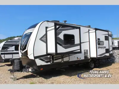 2019 Grand Design Momentum 25G photo 2