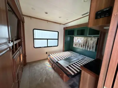2015 Thor REDWOOD 38FL photo 25