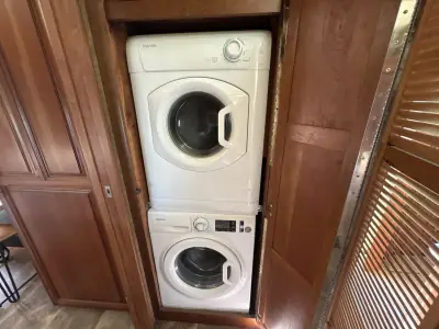 2015 Thor REDWOOD 38FL photo 32