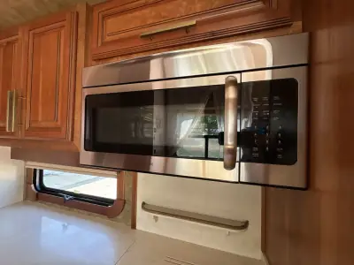 2015 Thor REDWOOD 38FL photo 17