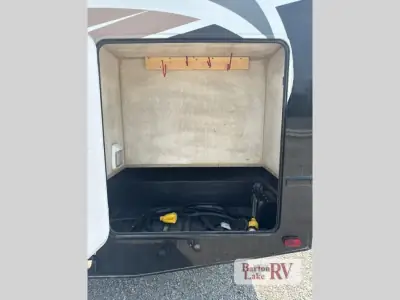 2015 Thor Motor Coach Four Winds Super C 35SK photo 57