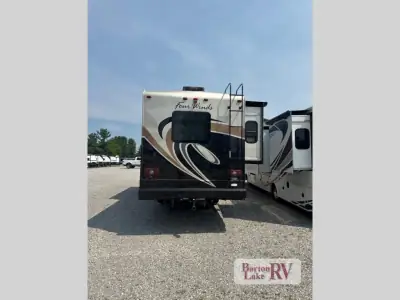 2015 Thor Motor Coach Four Winds Super C 35SK photo 59