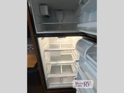 2015 Thor Motor Coach Four Winds Super C 35SK photo 26