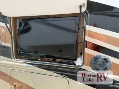 2015 Thor Motor Coach Four Winds Super C 35SK photo 50