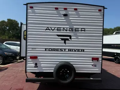 2027 Forest River Avenger 26DBS photo 5