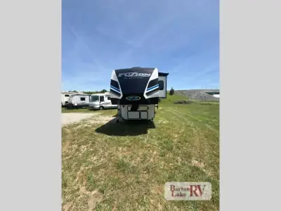 2023 Keystone Fuzion 421 photo 47