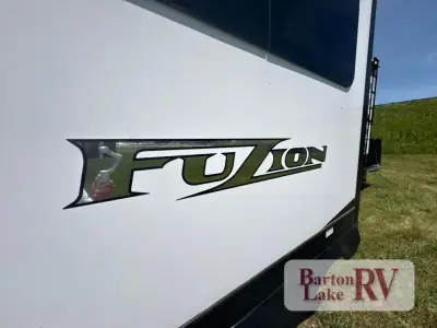 2023 Keystone Fuzion 421 photo 43
