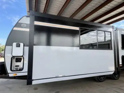 2026 Forest River Vibe Extreme Lite 2500FIK photo 17