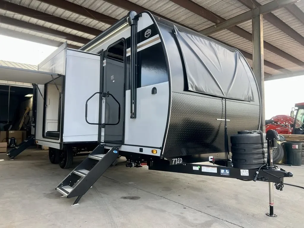 2026 Forest River Vibe Extreme Lite 2500FIK exterior
